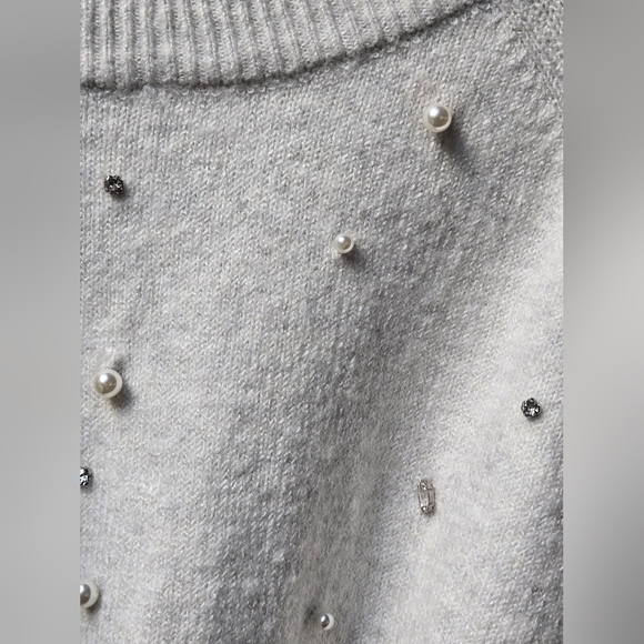 Draper James RSVP Long Sleeve Gray Jeweled Sweater Size Large - Picture 8 of 15